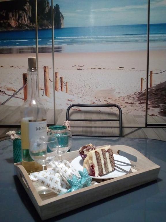 Apartament Baltic Star ポビエロボ エクステリア 写真
